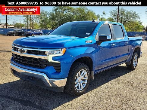 Used 2022 Chevrolet Silverado 1500 LT w/ Z71 Off-Road Package AWD/4WD image 1