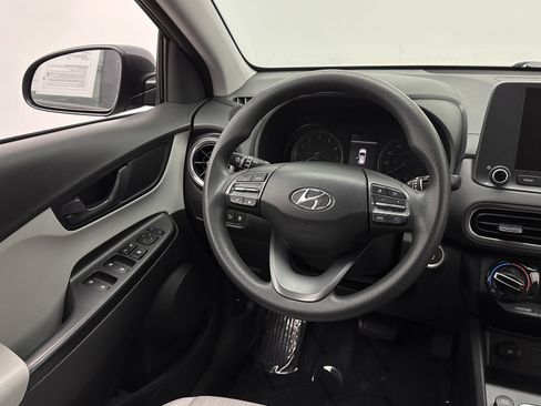 Used 2022 Hyundai Kona SEL image 26