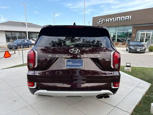 Certified 2022 Hyundai Palisade Limited AWD/4WD image 4