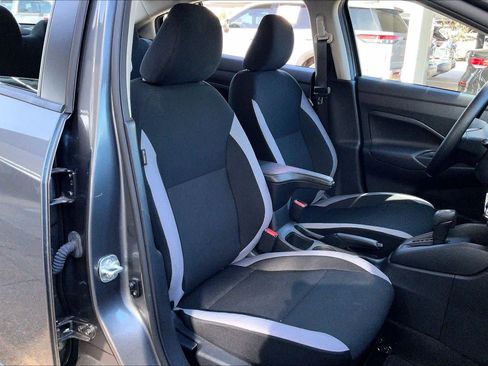 Used 2025 Nissan Versa S w/ Trunk Package image 8