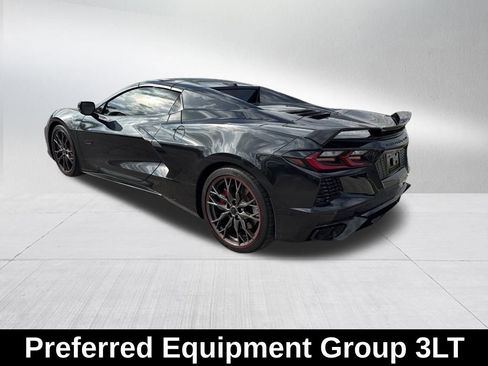 Used 2023 Chevrolet Corvette Stingray Premium Conv w/ Z51 Performance Package image 5