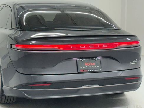 Used 2025 Lucid Air Touring image 42