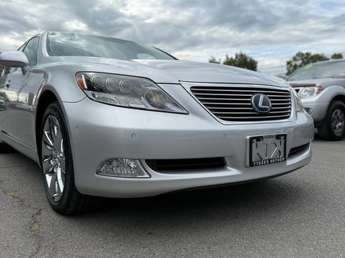 Used 2008 Lexus LS 600h L image 27