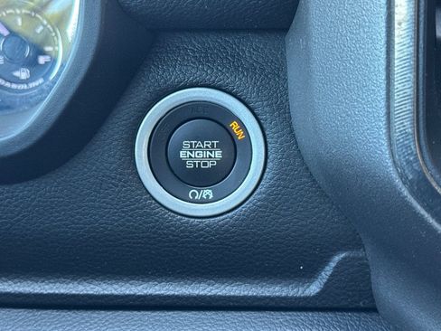 Used 2021 RAM 1500 Rebel AWD/4WD image 24