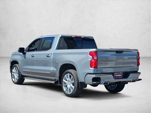 New 2026 Chevrolet Silverado 1500 High Country AWD/4WD image 9