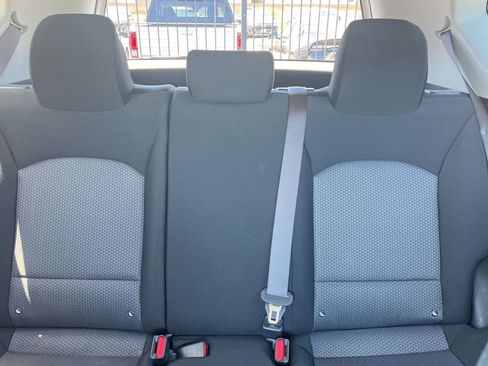 Used 2025 Kia Soul LX w/ LX Technology Package FWD image 18