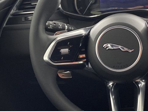 New 2023 Jaguar F-PACE S AWD/4WD image 15