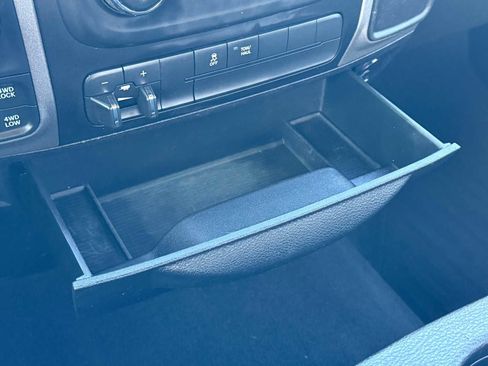 Certified 2016 RAM 1500 Express w/ Popular Equipment Group image 29