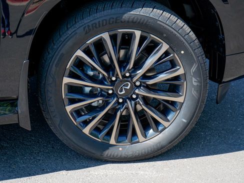 Certified 2026 INFINITI QX80 Autograph AWD/4WD image 6