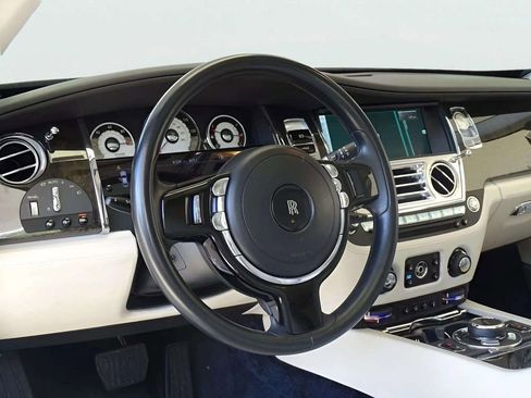 Used 2014 Rolls-Royce Wraith RWD image 15