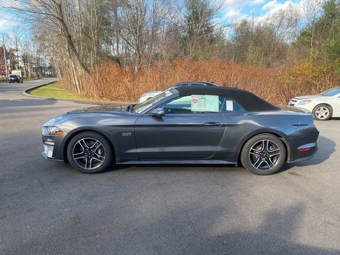 Used 2020 Ford Mustang GT Premium image 9
