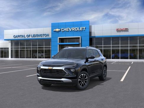 New 2026 Chevrolet TrailBlazer LT w/ Convenience Package FWD image 8