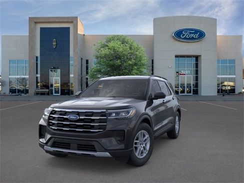 New 2026 Ford Explorer Active image 2