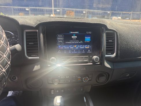 Certified 2023 Nissan Frontier SV w/ SV Convenience Package RWD image 28