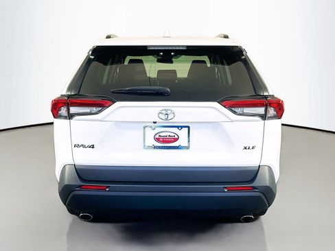 Certified 2024 Toyota RAV4 XLE FWD image 6