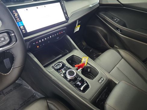 New 2026 Jeep Cherokee Limited AWD/4WD image 25