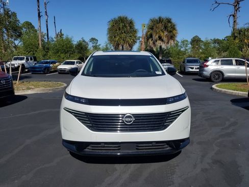 Used 2025 Nissan Murano Platinum w/ Cargo Package image 3