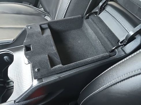 Used 2024 Jeep Grand Cherokee L Limited w/ Luxury Tech Group II image 70