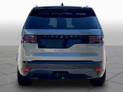 Used 2025 Land Rover Discovery Dynamic SE AWD/4WD image 5