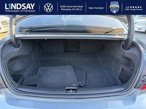 Used 2020 Volvo S60 T6 Momentum image 11