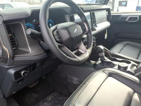 New 2025 Ford Bronco Badlands AWD/4WD image 15