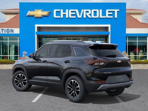 New 2026 Chevrolet TrailBlazer LT image 3