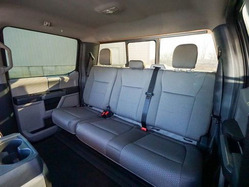 Used 2022 Ford F250 XLT w/ Black Appearance Package image 32