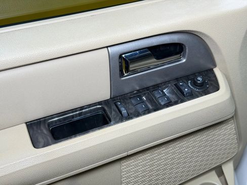 Used 2015 Ford Expedition EL Limited w/ Equipment Group 301A image 38