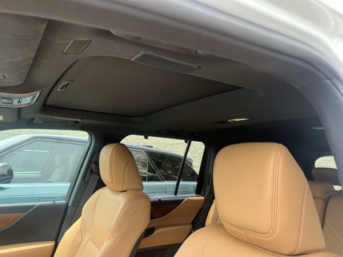 Used 2025 Lexus LX 700h Luxury w/ Appearance Package AWD/4WD image 19