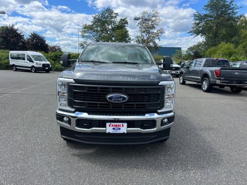 New 2026 Ford F250 XL w/ XL Chrome Package AWD/4WD image 2