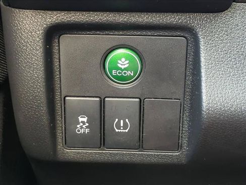 Used 2020 Honda HR-V LX image 9