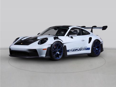 Used 2025 Porsche 911 Carrera GTS RWD image 5