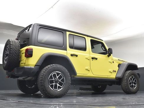 Used 2024 Jeep Wrangler Unlimited Rubicon image 38