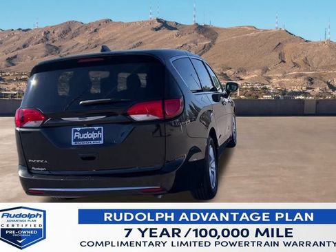 Used 2017 Chrysler Pacifica Touring Plus w/ Tire & Wheel Group image 5