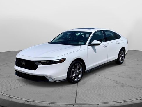 Certified 2024 Honda Accord EX image 7
