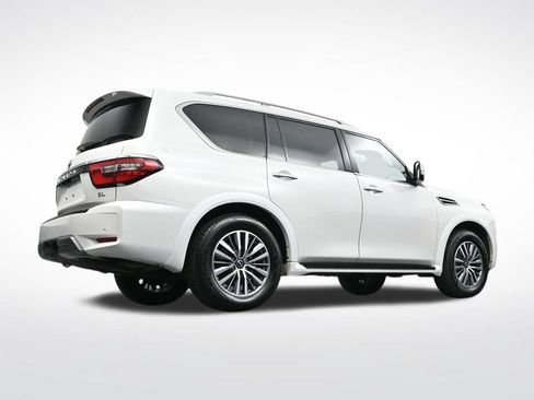Used 2024 Nissan Armada SL w/ Captain's Chairs Package RWD image 43