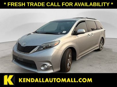 Used 2015 Toyota Sienna SE
