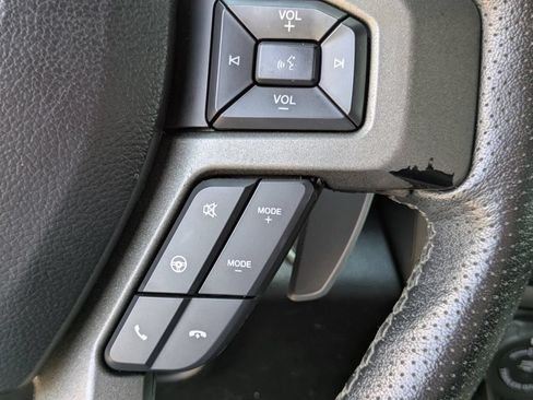 Used 2019 Ford F150 Raptor w/ Equipment Group 802A Luxury AWD/4WD image 22
