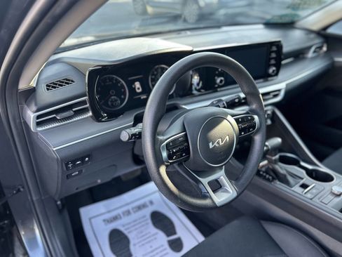 Used 2022 Kia K5 LXS image 10