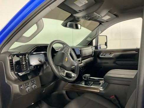 Used 2025 Chevrolet Silverado 1500 LT w/ Max Trailering Package AWD/4WD image 21
