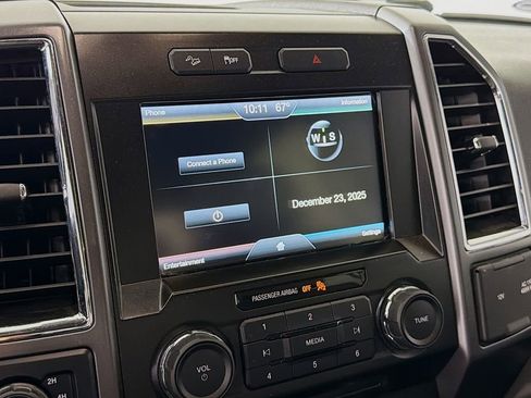 Used 2015 Ford F150 XLT w/ Equipment Group 302A Luxury image 16