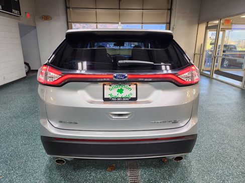 Used 2017 Ford Edge Titanium w/ Equipment Group 302A image 8