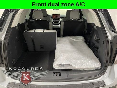 New 2026 Ford Explorer Active w/ Active Comfort Package AWD/4WD image 24