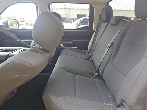 Used 2022 Toyota Tundra SR5 RWD image 13