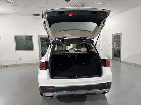 Used 2022 Mercedes-Benz GLC 300 300 w/ Premium Package Lite image 13