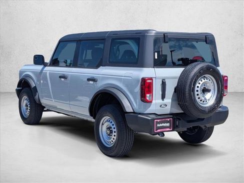 New 2026 Ford Bronco 4-Door AWD/4WD image 9