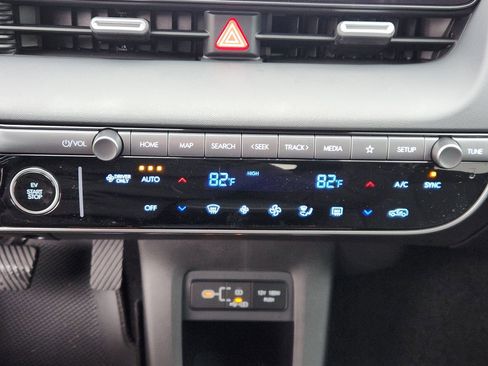 New 2026 Hyundai Ioniq 5 SE image 15