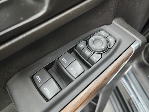 Used 2023 GMC Sierra 3500 Denali w/ Denali Ultimate Package image 45