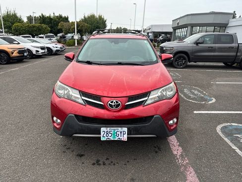 Used 2014 Toyota RAV4 Limited w/ Technology Package AWD/4WD image 2
