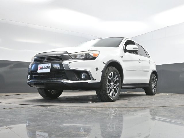 Used 2017 Mitsubishi Outlander Sport AWD image 43